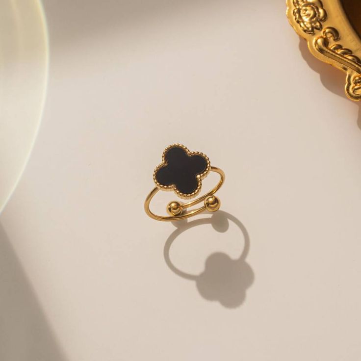 Black Clover Ring