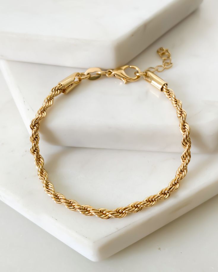 The Classic Rope Chain Bracelet